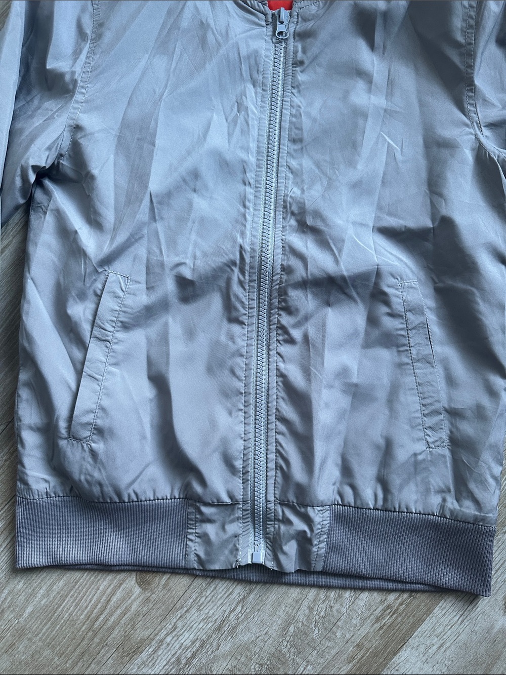d.RT Gray Windbreaker - Picture 2 of 7